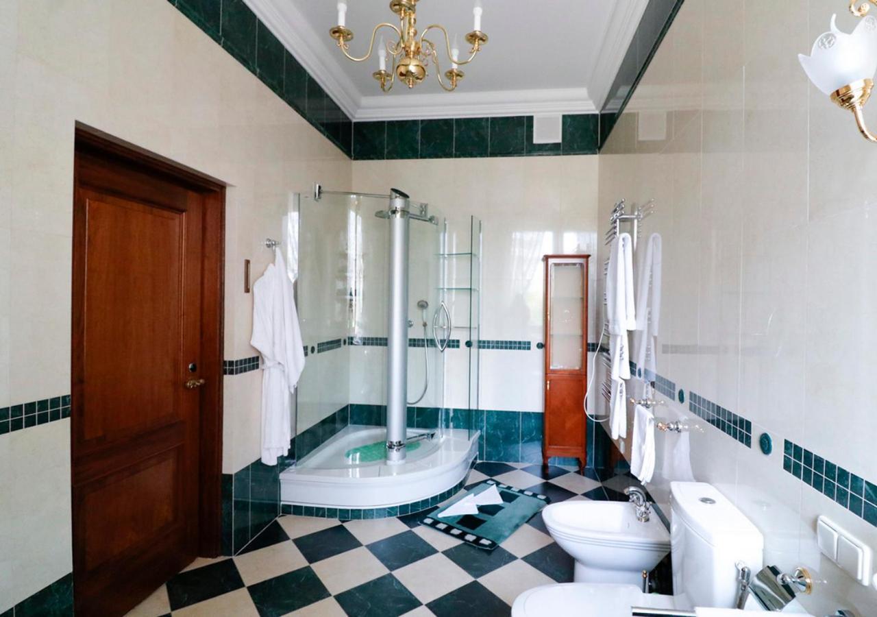 Vip Apartments Dipservice Hall Минск Екстериор снимка