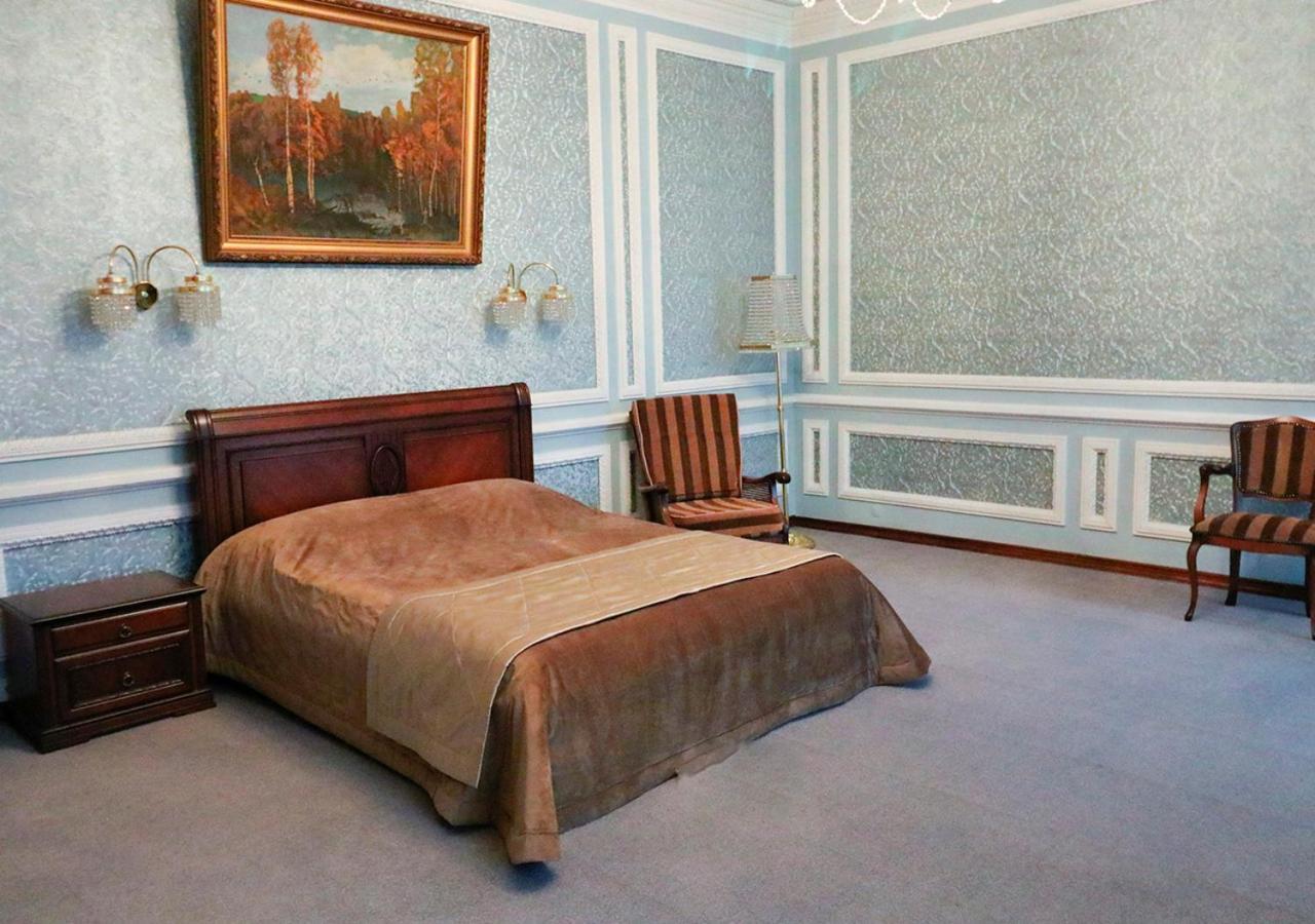 Vip Apartments Dipservice Hall Минск Екстериор снимка
