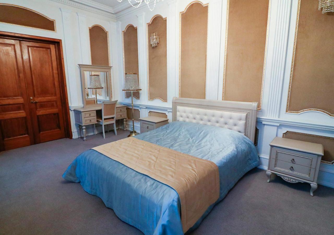 Vip Apartments Dipservice Hall Минск Екстериор снимка