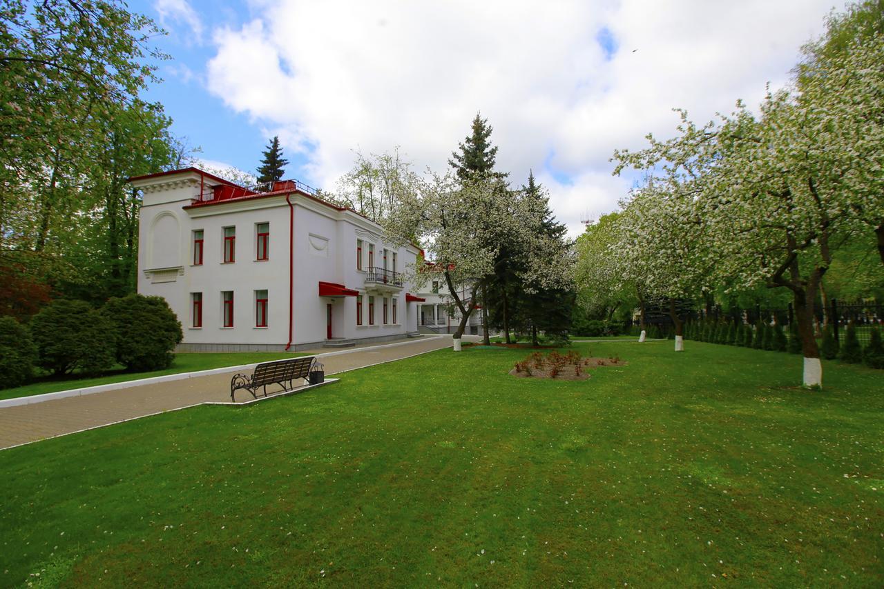Vip Apartments Dipservice Hall Минск Екстериор снимка